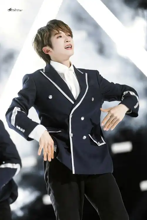 刘宇c位出道一周年快乐##刘宇创造营2021舞台回顾