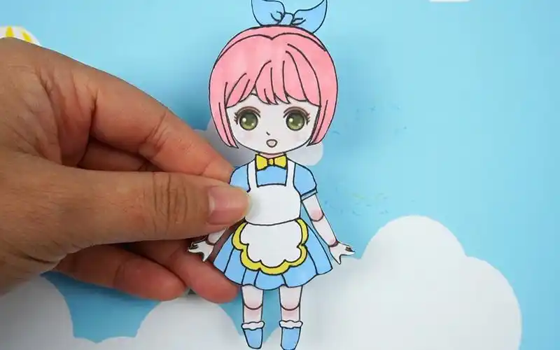 春日少女纸娃娃手工,可爱的珍妮弗创意手绘