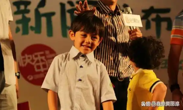 目睹刘烨儿子近照混血儿成长心酸尽显周华健竟比其子更显年轻