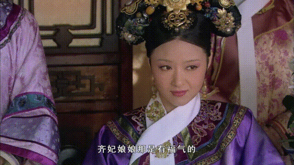 还记得《甄嬛传》里的丽嫔吗?导演丈夫去世后,她隐退