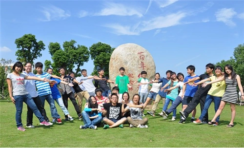 拍摄集体照怎么站位教你几招拍集体照的技巧