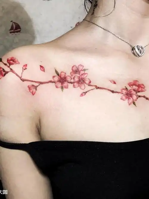 锁骨梅花_纹身图案手稿图片_truman·老池的纹身作品集