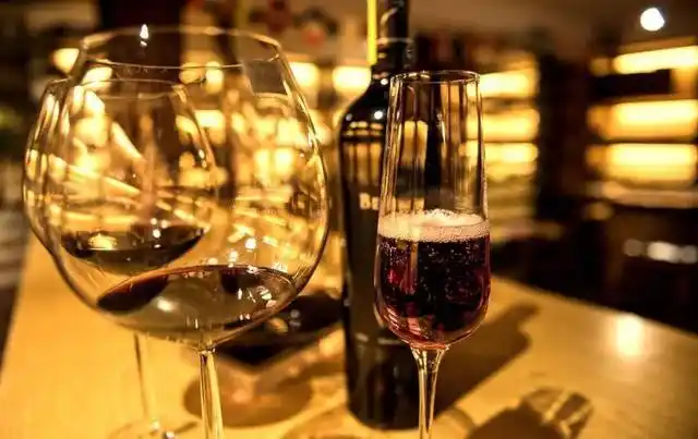 红酒能直接喝吗(红酒直接加热可以吗)