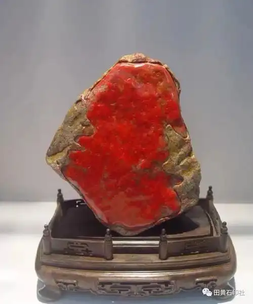 昌化鸡血石欣赏