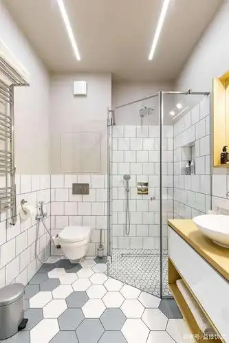 成都卫生间翻新改造,瓷砖这样铺贴你可还喜欢,卫生间翻新图片