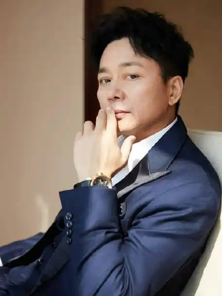 刘奕君 你这样很失态