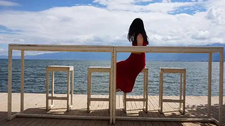 有情调的好么?来双廊当然要住海景房,体会一把小资情调.就是这个feel