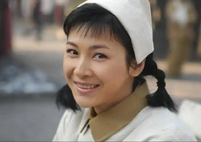 演员童蕾在《亮剑》之前,就凭借着在《隋唐英雄传》中的李蓉蓉一角被