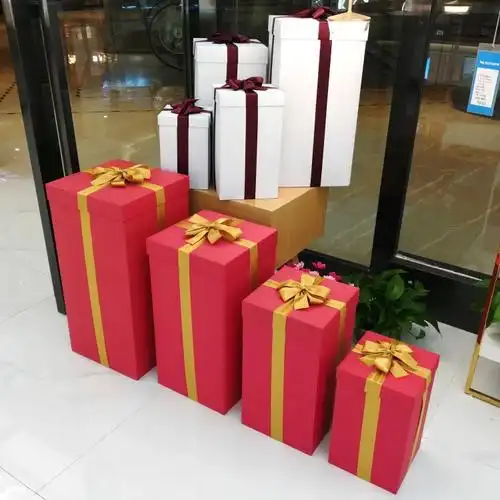 超大圣诞礼盒道具定制商场装饰礼物盒婚庆布置堆头新年春节礼品盒