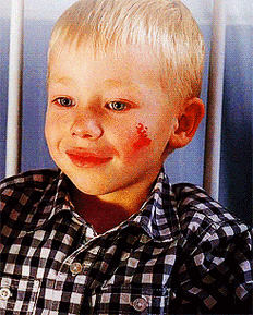 宝宝温情温柔搞怪开心gif动图_动态图_表情包下载_soogif