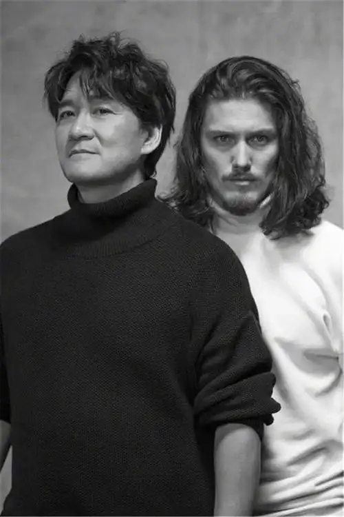 周华健和儿子最新同框当初亲亲我的宝贝是唱给他圈里父子合影有暖也有