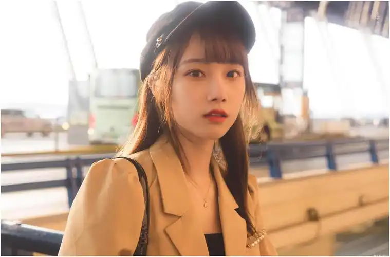 小甜豆宋昕冉来了蚂蚁腰美腿笔直修长气质甜美能驾驭多种风格