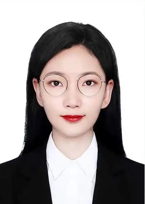 近6个月拍摄的免冠正面蓝底或白底证件照,像素为192*144,jpg格式,文件