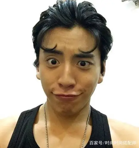 娱乐圈里丑帅的男明星,他们却丑着丑着就帅了