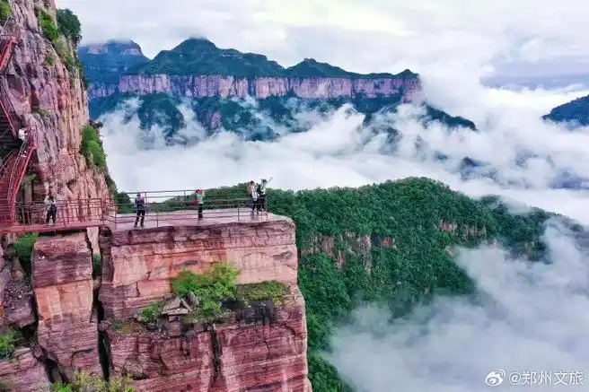 站在上帝视角看新乡八里沟