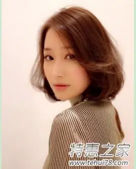 内扣短发发型:瞬间秒变小脸的内扣短发