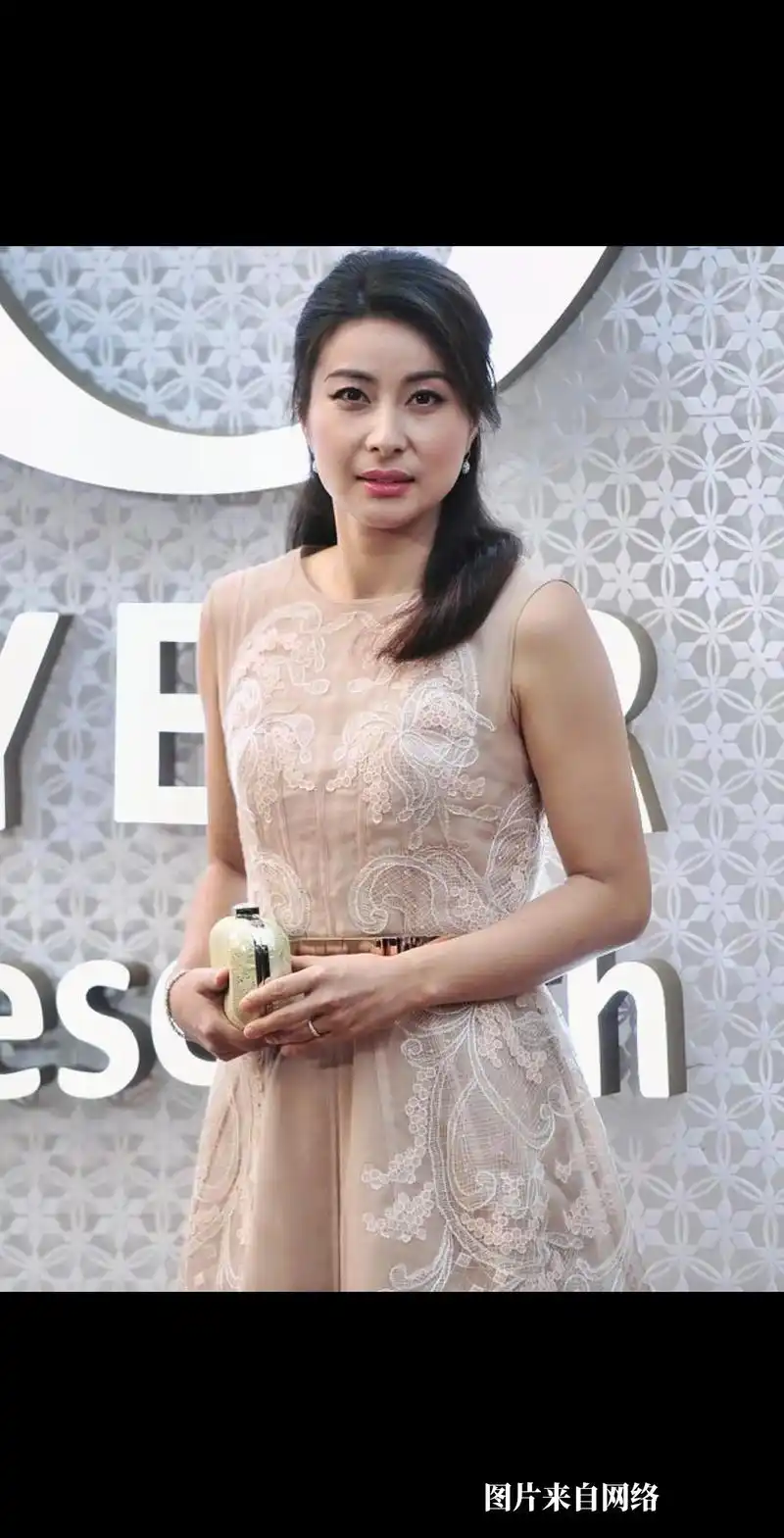 郭晶晶豪门媳妇,#气场全开,#郭晶晶霍启刚