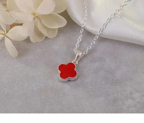 周大福款式s999银四叶草项链女简约气质双面锁骨颈链网红潮情人节礼物