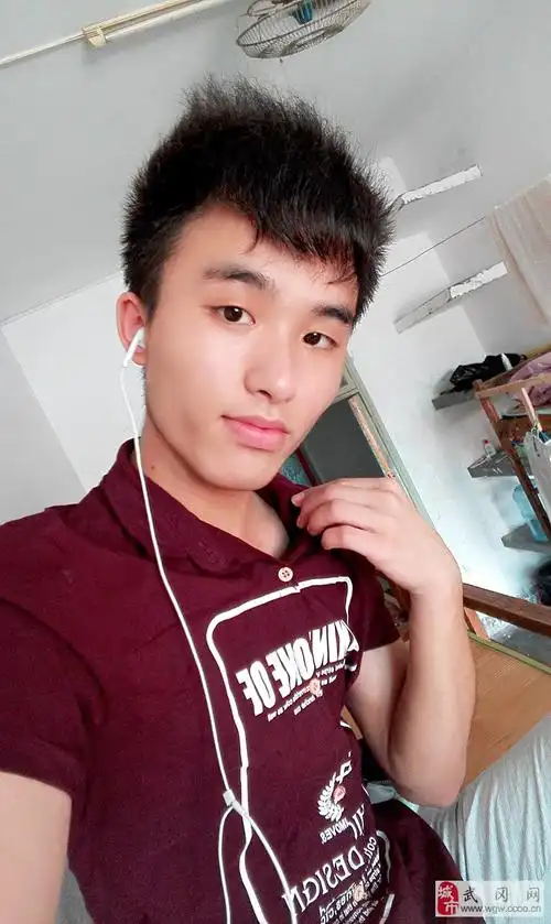 【帅男秀场】刘沩杰 17岁 天秤座 学生_帅哥秀场_武冈论坛_武冈网