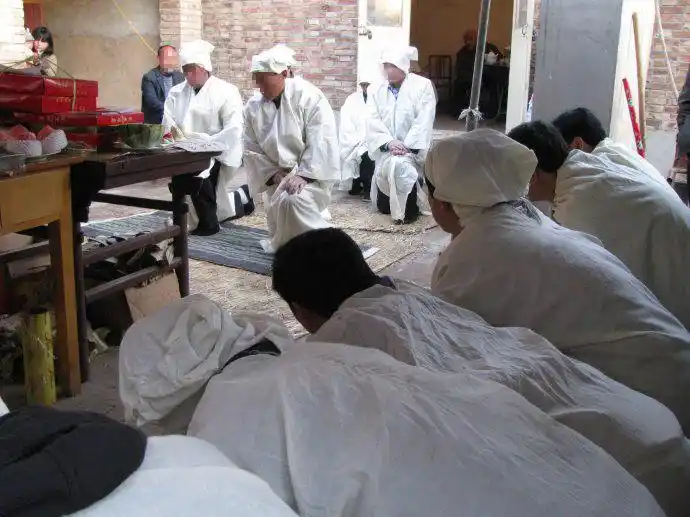 兄弟母亲的葬礼,愿老人家一路走好,安息!