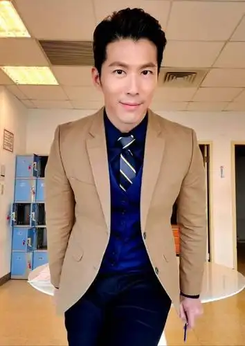 黄少祺深夜健身等《炮仔声》开拍 喘息声让网友睡不著