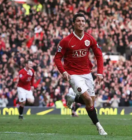 曼城旧将:c罗是天才,2秒5个动作,常做克鲁伊夫转身|c罗|曼联|英超