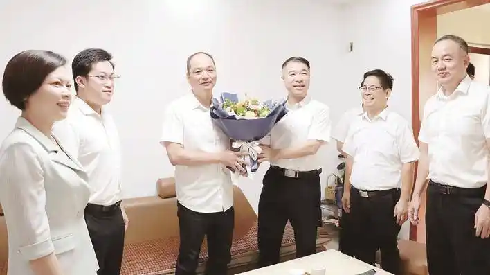 做好"加减乘除" 提振长泰教育