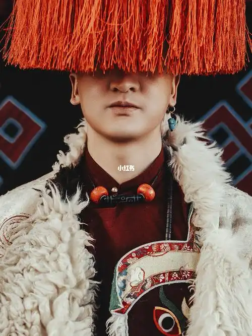 男士藏服写真这样拍可以吗