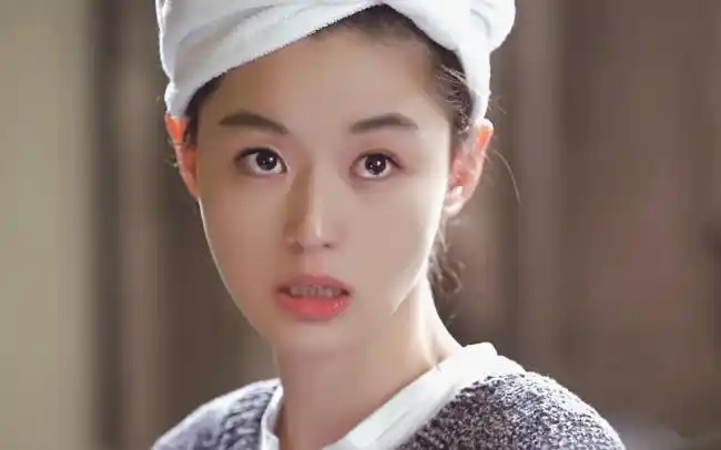 走过了低谷期你将收获一个万丈光芒的自己