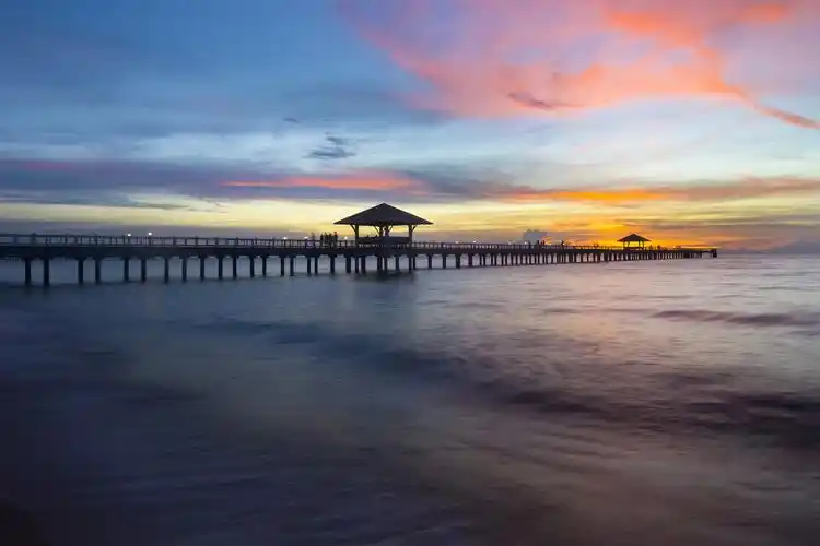 日落下的海滨图片2560x1600分辨率查看