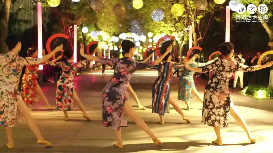 国风旗袍折扇舞——心之形舞蹈艺术空间原创舞蹈《琵琶语》