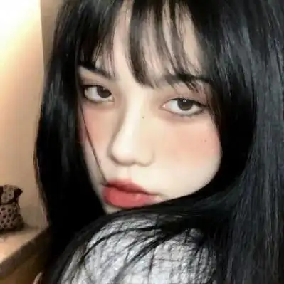 美女冷酷的眼神头像 女生头像图片大全 -【爱个性】