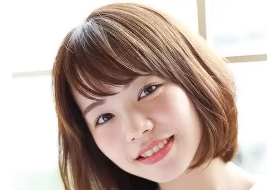 圆脸女生适合剪什么发型?