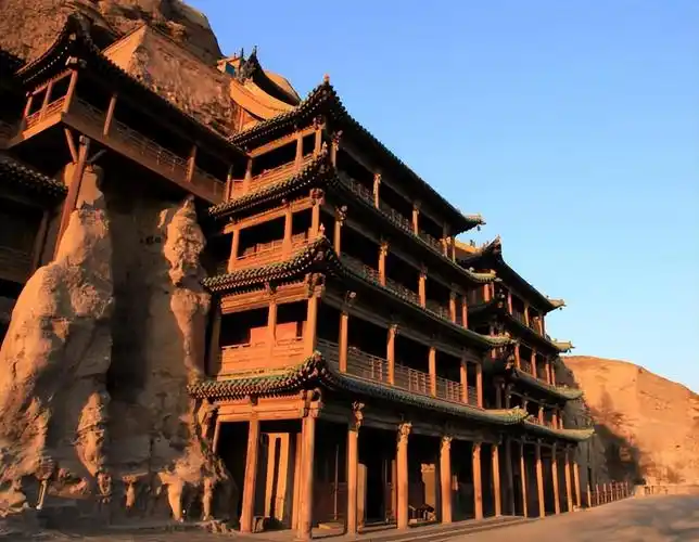 山西云冈石窟:因游客量持续加大,8月16日至30日对第5,6窟实施隔天轮流