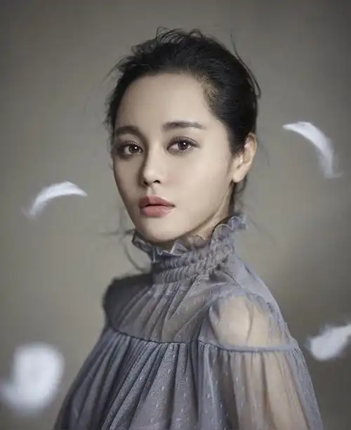 王冕(中国内地女演员)_尚可名片