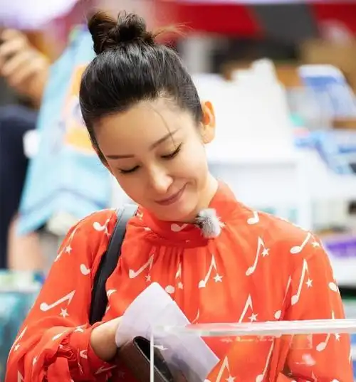 演员上综艺能收获些什么从秦海璐上《中餐厅》说起