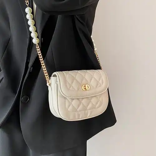 官方小mk女包流行珍珠链条包包女夏季2021新款潮旗舰店官网马鞍包