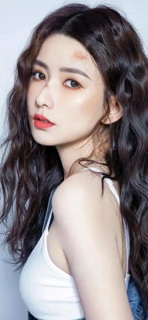 靓丽女生壁纸 - 应用华为主题 花粉俱乐部