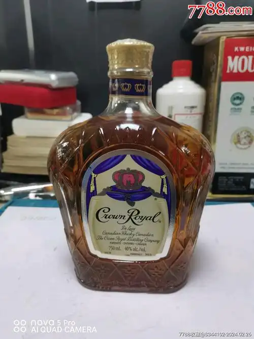 加拿大皇冠威士忌40度750毫升保真包老品相好