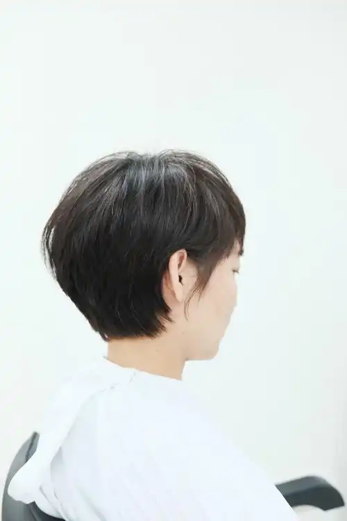 免打理的短发呢