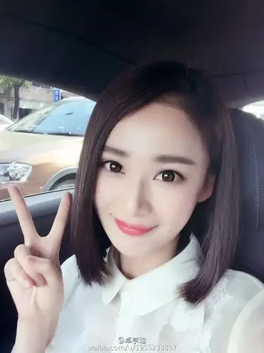 三生三世十里桃花杨幂替身卓亨瑜海量私照曝光 两人傻傻分不清楚(2)