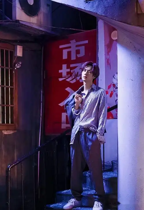 复古港风正当时解锁港男们最时髦的穿搭复古撩人超心动