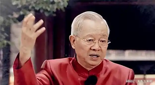 但是尽管曾仕强离开宋颐,他的讲座录像,课程视频,著