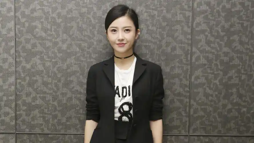 内地明星杨子珊杨子姗明星风尚壁纸