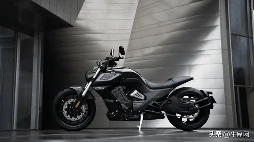 最撩人的硬核科技运动巡航 奔达燎700 pro版发布