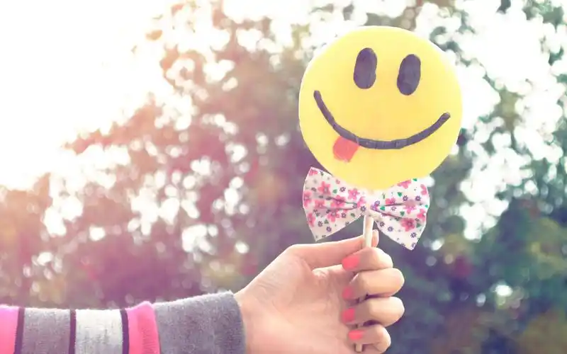 糖果王国,棒棒糖,可爱,笑脸,开心,可爱,手,清新,蝴蝶结每日精品壁纸