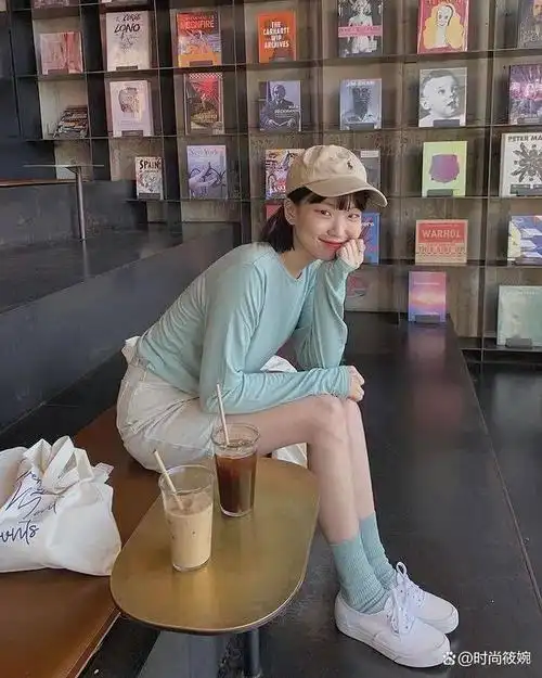 "时髦精模板"!跟着这7位ins的博主学穿搭,衣品提高10个度!