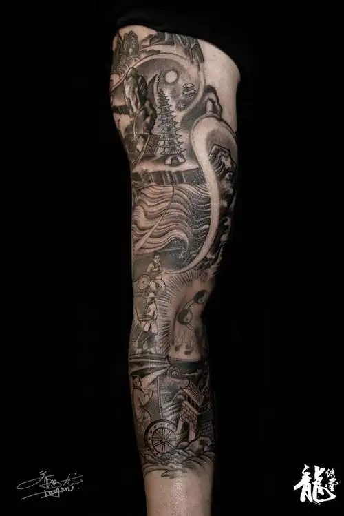 上海龙绣堂纹身刺青 道教风七分臂黑灰纹身