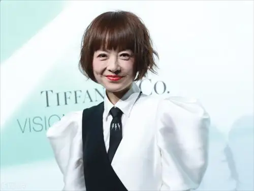 陈鲁豫近照,风采不减,显老态了