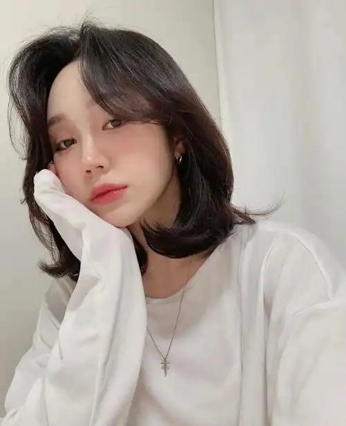 锁骨发 韩式发型